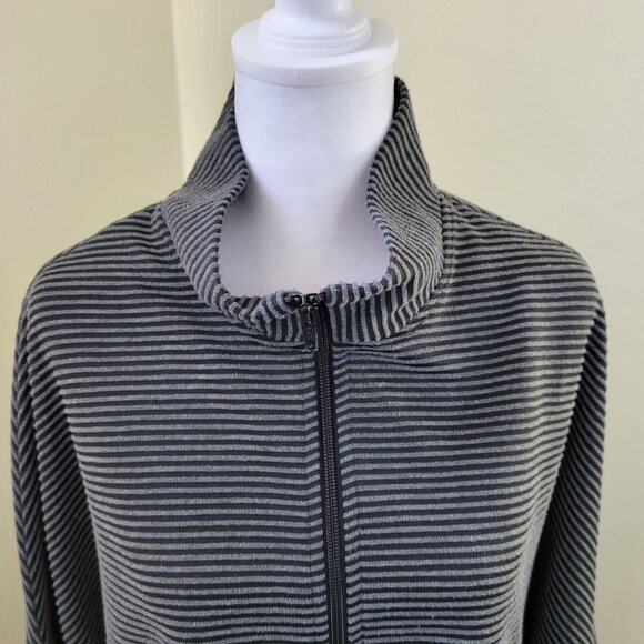 FH Clothing Co Black & Gray Striped Full Zip Long Sleeve Boxy Sweater Size S - Picture 3 of 16